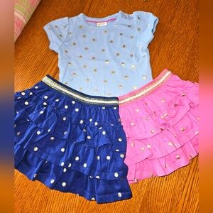 Set Of 3 Items.  2 Mini Boden Jersey Ruffle Skorts And Matching Shirt
